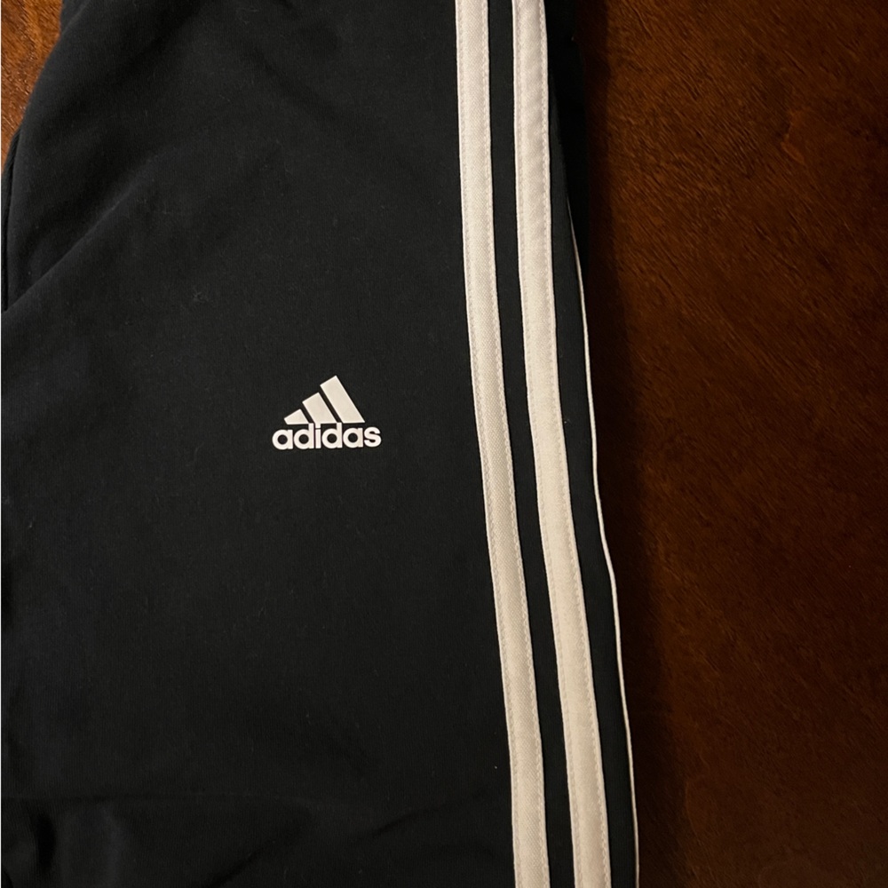 ADIDAS Women's Essentials 3-Stripe Bike Shorts Size Small - Picture 6 of 14